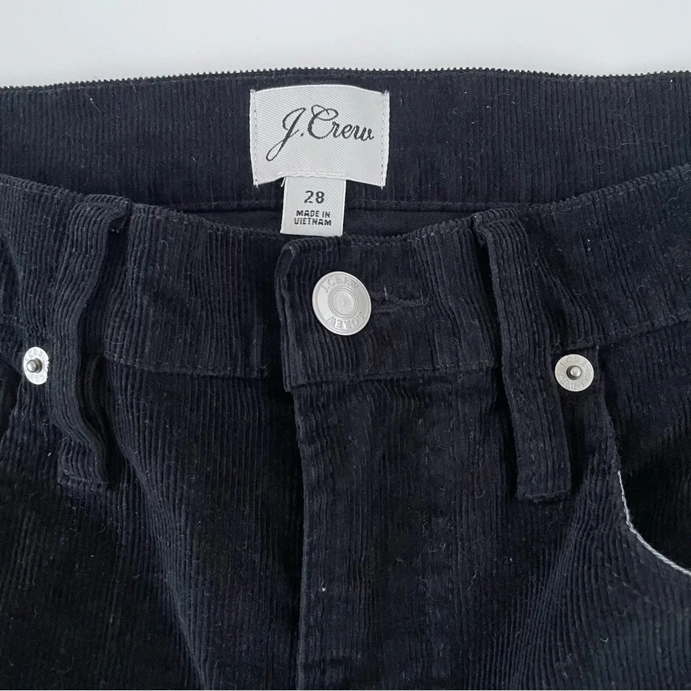 J.Crew Women's Black Vintage slim-straight corduroy pant Size 28, like new! - Picture 6 of 12